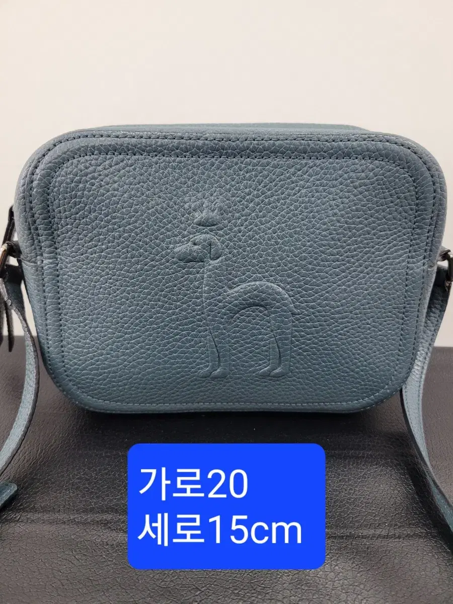 PEARLY GATES - chibita ATS-AYU264 | White Mother of Pearl Necklace Pendant Option